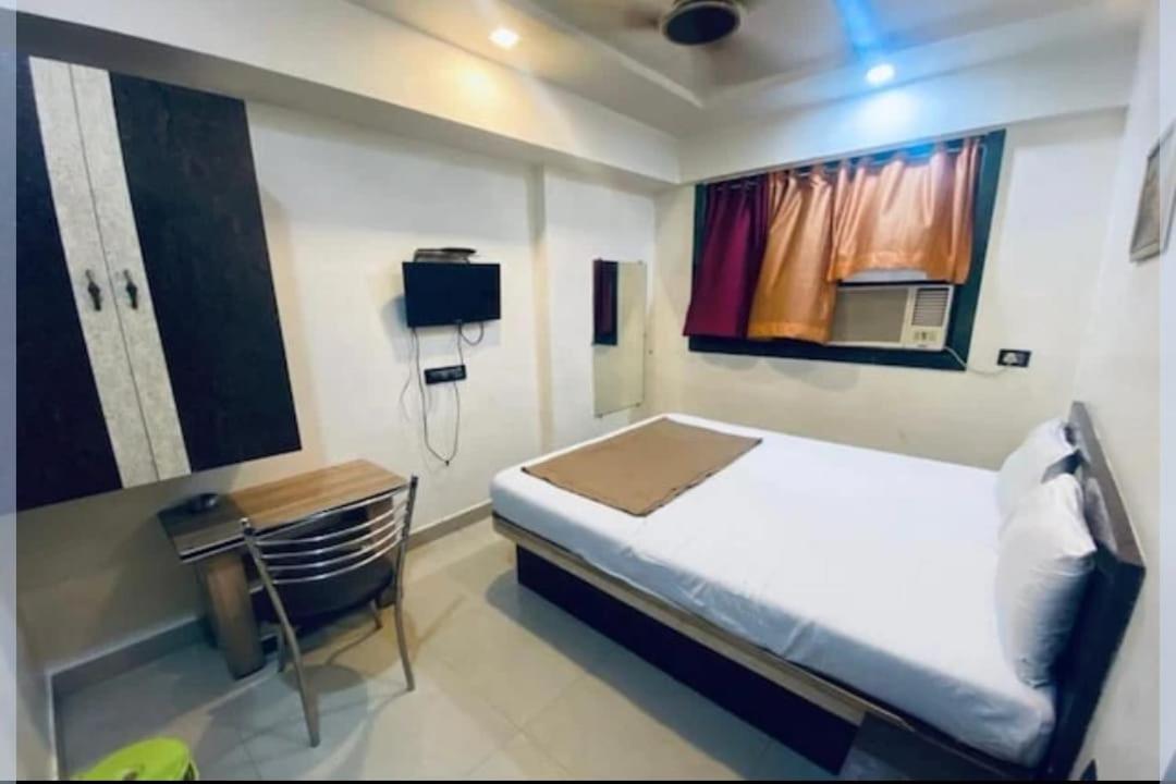 Shubham Residency Mahape Hotel Navi Mumbai Buitenkant foto